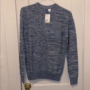 Blue Sweater w/ pocket M
